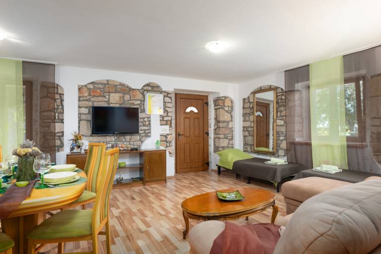 Rental apartment with barbecue | Pets are welcome in Novigrad