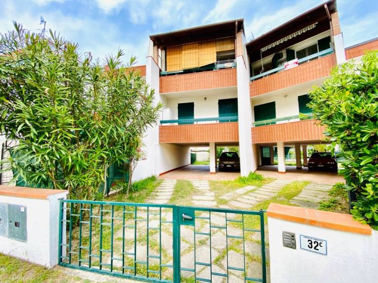 Family-friendly pleasant holiday apartment | Garden view | Next to the beach | Pets allowed — photo 2