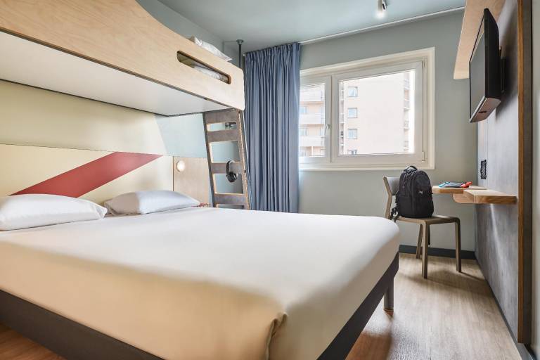 Ibis budget Paris Aubervilliers — photo 2