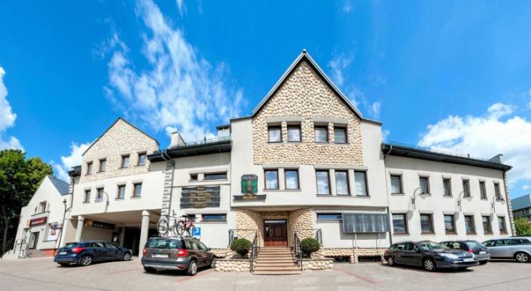 Hotel POD HERBEM -POKOJE OZONOWANE in Bialystok