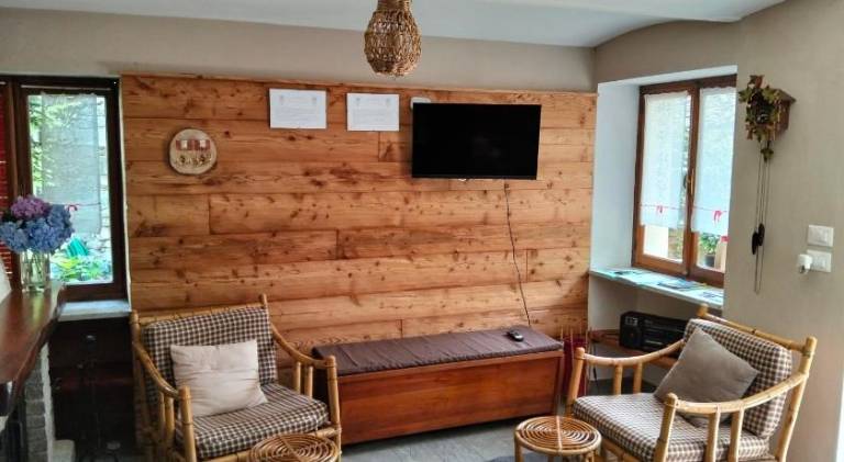 Chalet with 2 rooms for 4 persons — photo 2
