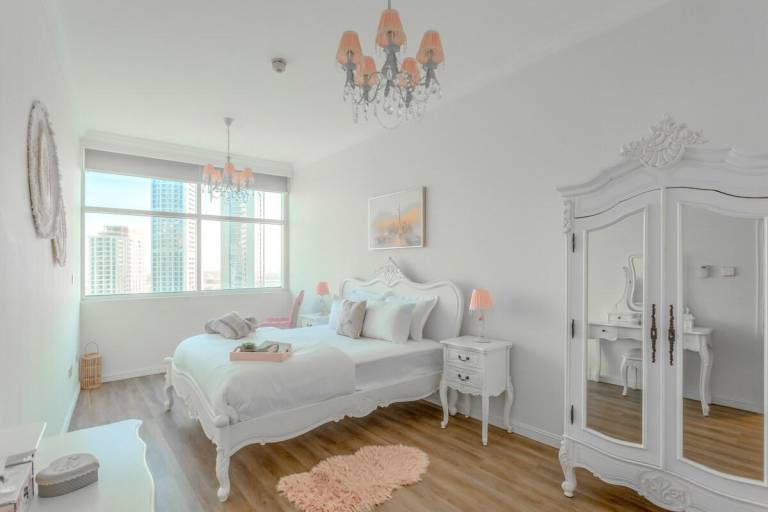 Fully equipped apartment with jacuzzi, pool & garden | Water view | Close to the beach | Suitable for remote work | Dogs allowed — photo 2