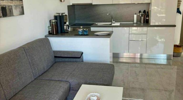 House with terrace | Dogs allowed in Kavala