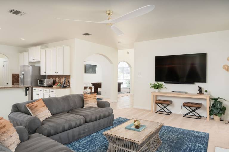 House  Hill Country Village