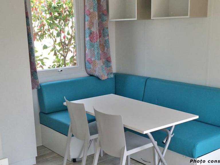 Child-friendly mobile home with heated pool | Pets are welcome — photo 5