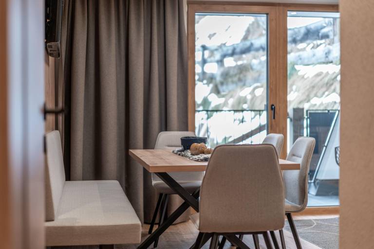 Apartment with patio | Good for workation — photo 4