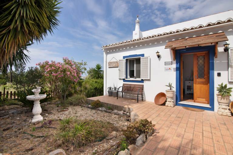 Country House 'Casa Da Eira - Quinta Do Mestre' with Private Terrace, Wi-Fi and Air Conditioning in Tavira