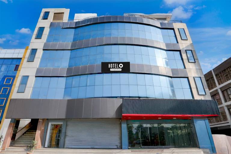 Super Hotel O Awas Vikas Near Bus Stand Formerly Hotel Rivera