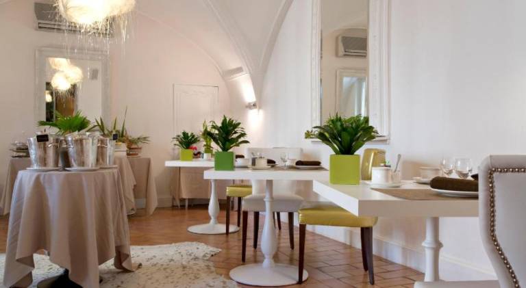 Le Castellas Hotel & SPA - PONT DU GARD - UZES — photo 4