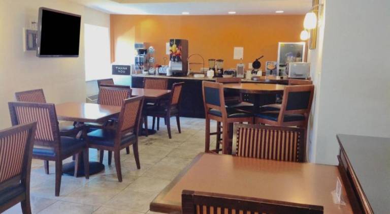 Motel 6 Harrisburg, PA – Near PA Expo Center — photo 5