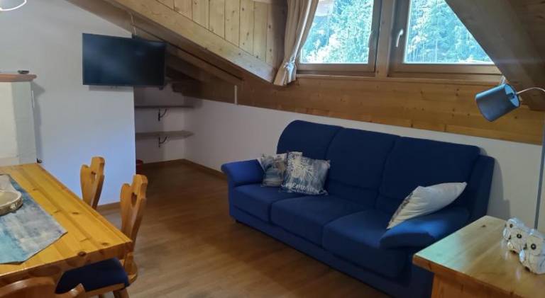 Holiday apartment with 2 rooms for 4 persons in Ville di Fiemme