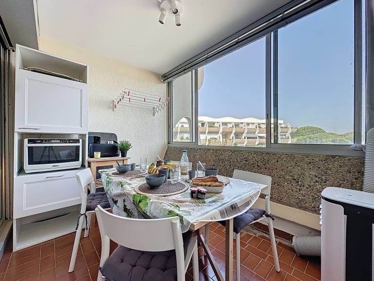 Apartment with barbecue & pool | Good for workation — photo 2