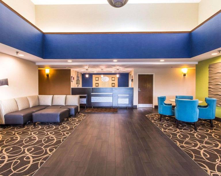 Comfort Suites Cookeville — photo 3