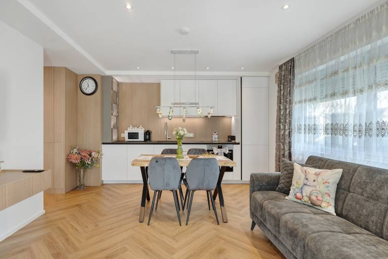 Apartment 'Reichenau' with Private Terrace, Private Garden and Wi-Fi — photo 4