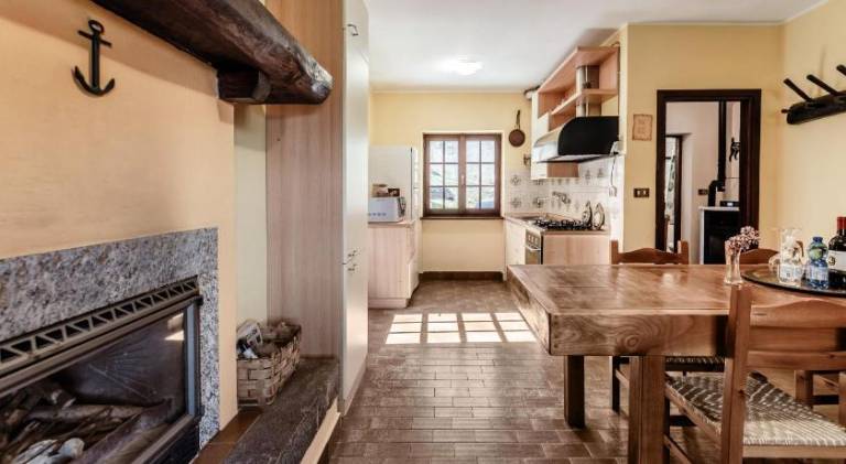 Rental apartment with 2 rooms for 4 persons — photo 3
