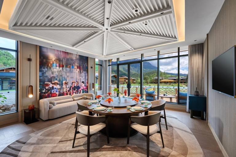 Hotel Indigo Lugu Lake By IHG — photo 3