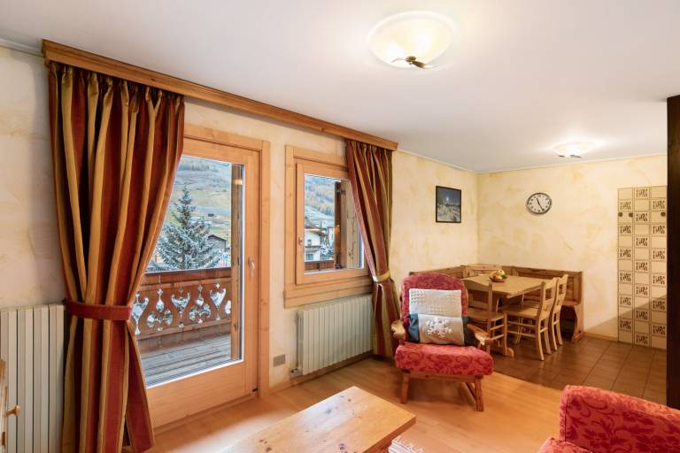 Apartment with fast internet | City view — photo 3