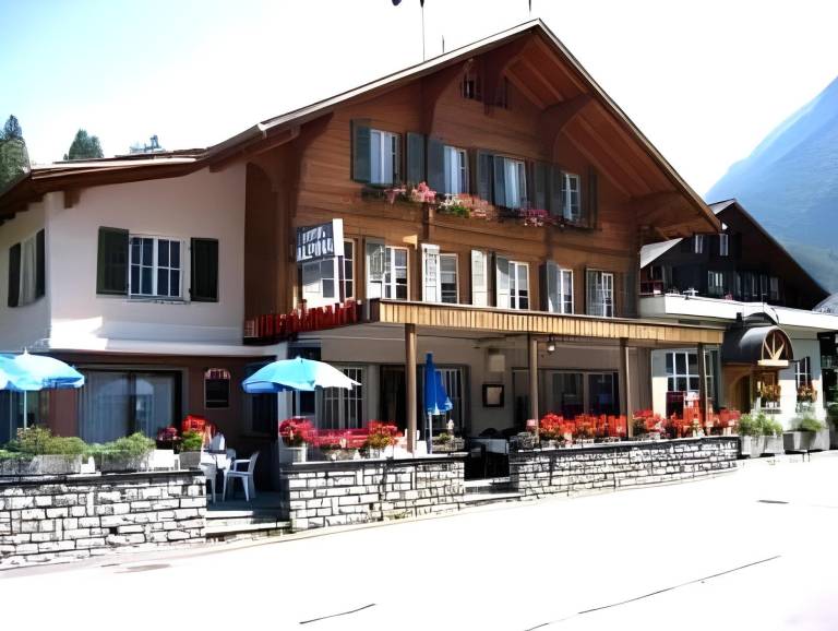 Hotel-Restaurant Alpina in Innertkirchen