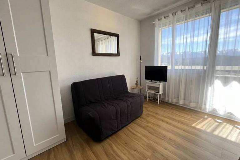 Apartment with 1 room for 6 persons — photo 2