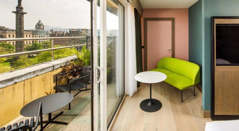 Ibis Styles Edinburgh St Andrew Square — photo 4