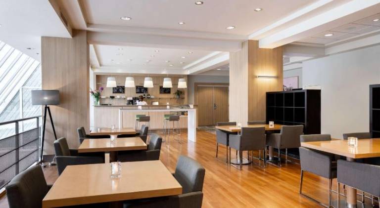 NH Amsterdam Noord Hotel — photo 3