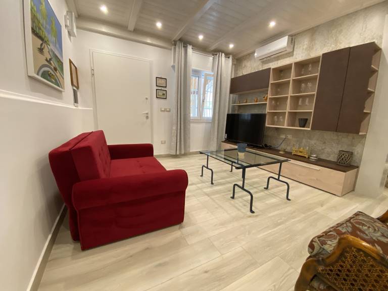 Fully equipped lovely villa with BBQ, private pool & garden | Close to the beach | Pets are welcome — photo 3