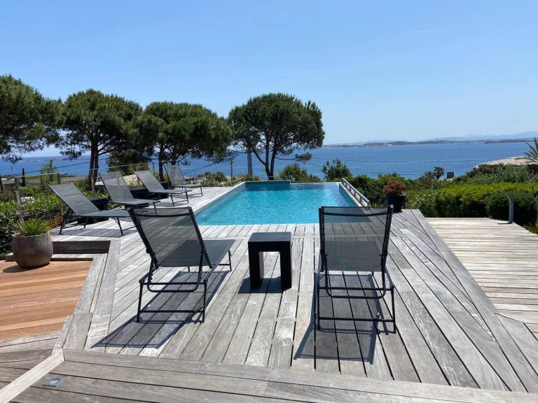 Villa Bonifacio