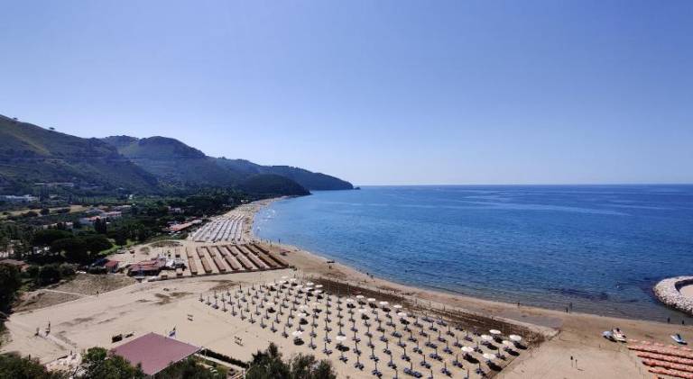 Holiday apartment with 2 rooms for 6 persons — photo 3