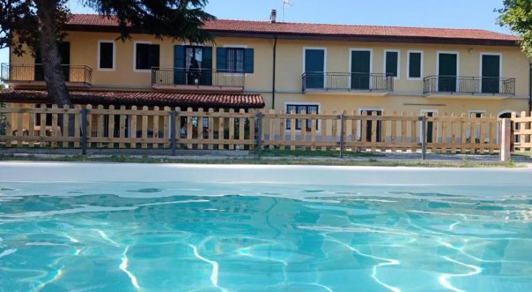 Rental apartment with patio, pool & garden | Pets are welcome in Casale Monferrato