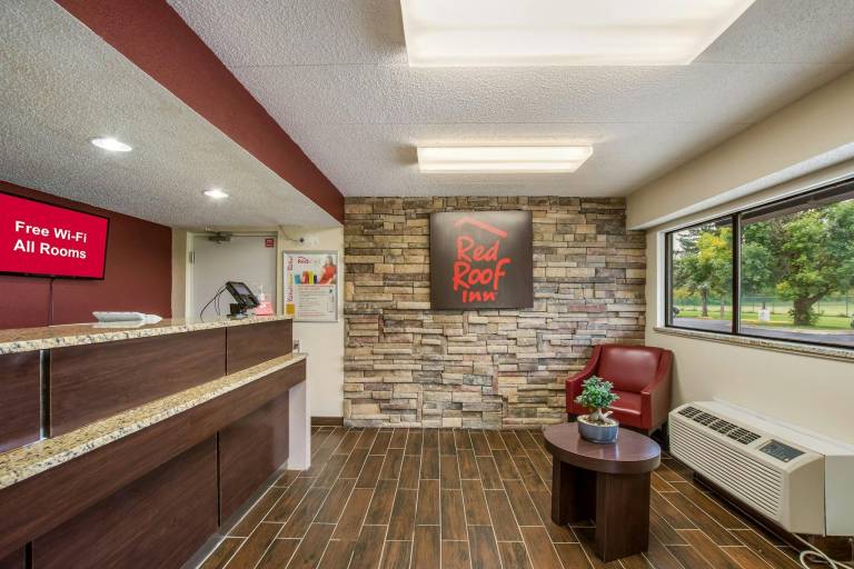 Red Roof Inn Saginaw - Frankenmuth — photo 5