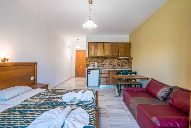 Holiday Studio 'Mirage Arillas Studio Type C16' next to Beach with Balcony, Shared Pool & Wi-Fi — photo 5