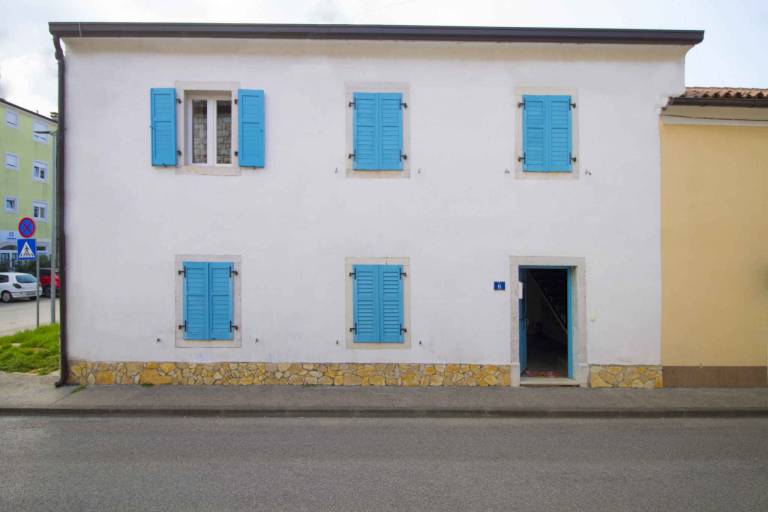 Apartment with 2 rooms for 6 persons — photo 4