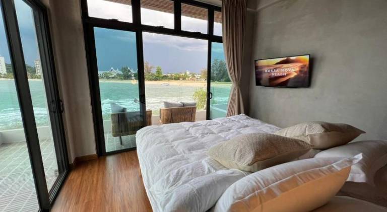 307 m&sup2; Villa