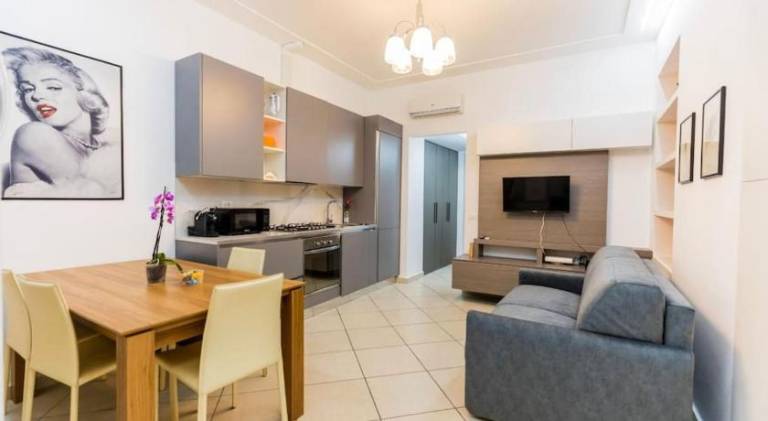 Rental apartment with 1 room for 3 persons — photo 2
