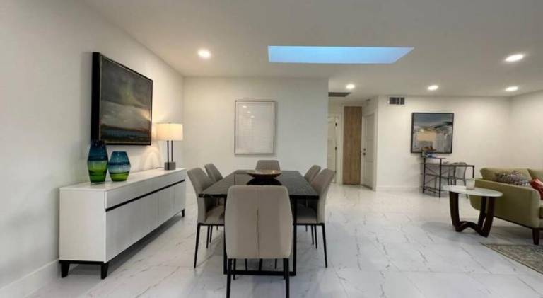 Fully equipped ample house with BBQ, yard & private pool | Suitable for remote work | Pets allowed — photo 3