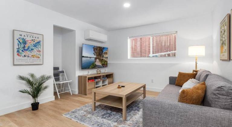 Holiday apartment with 2 rooms for 6 persons — photo 3