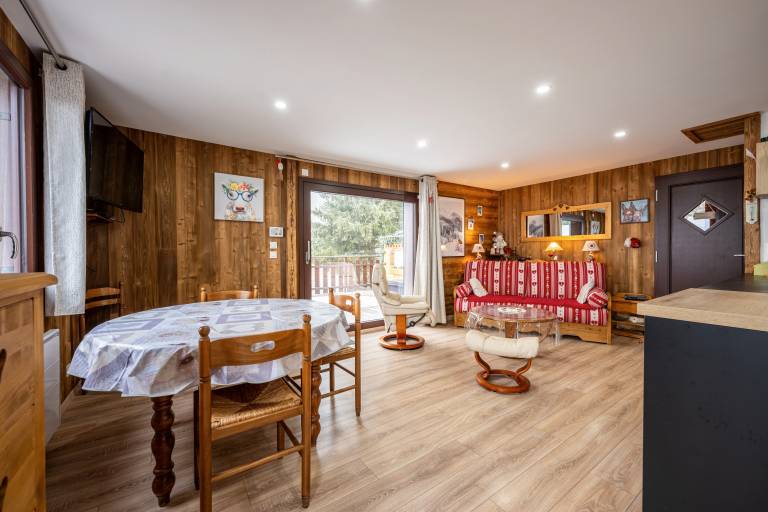 Holiday Home 'D'Aillon' with Mountain Views, Private Terrace, and Wi-Fi — photo 5