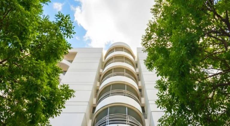 Aristocrat Inn Lake Park & USA club