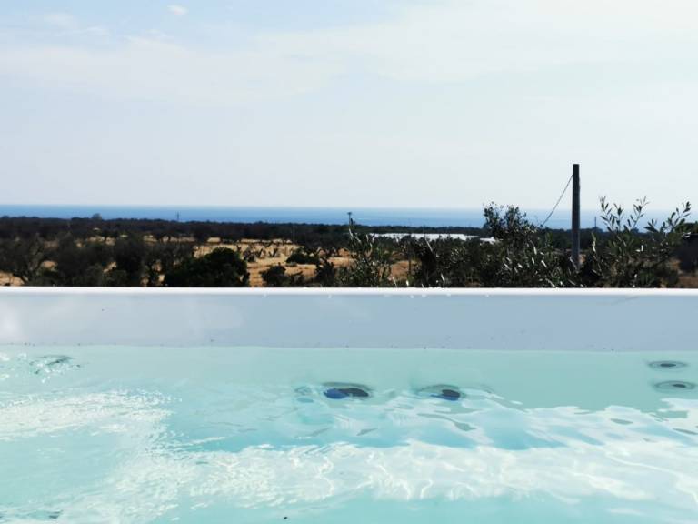 Family-oriented wonderful holiday apartment with hot tub & garden | Panoramic view | Pets are welcome — photo 2