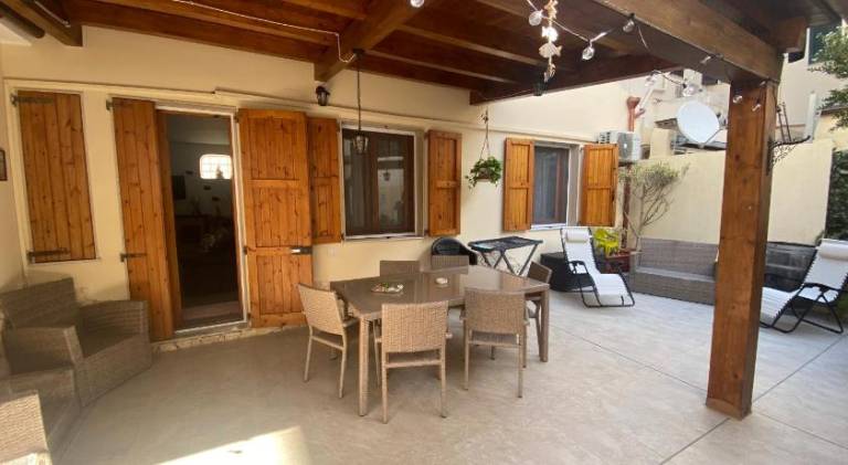 Apartment with 2 rooms for 5 persons in Alghero