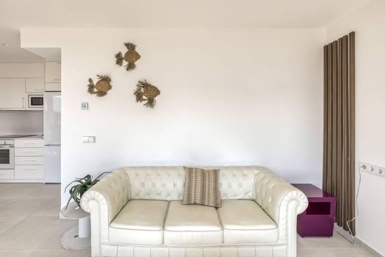 Penthouse with Stunning Sea Views in L’Escala — photo 5