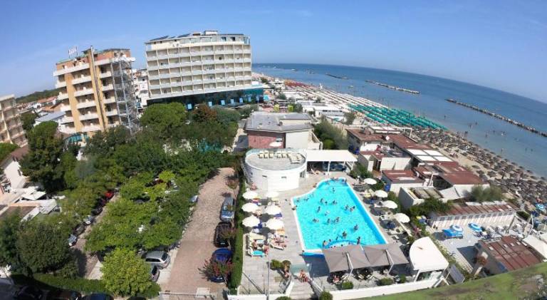 Hotel Caesar — photo 4