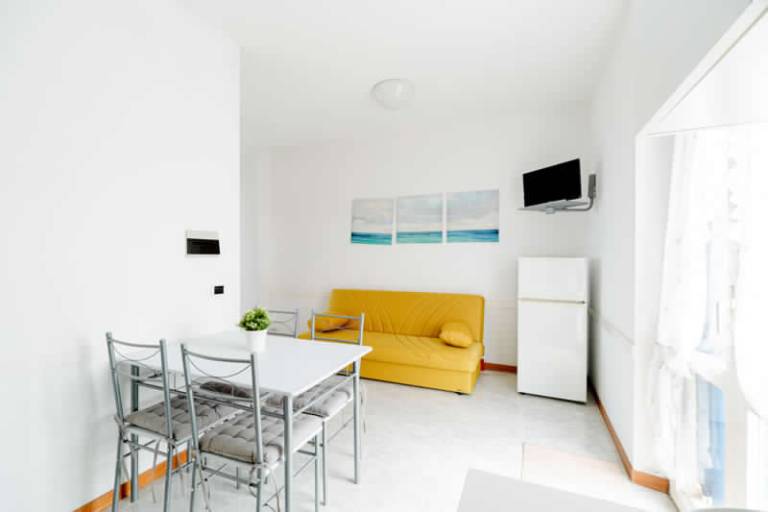 Charming rental apartment with terrace | Beach nearby | Pets allowed — photo 2