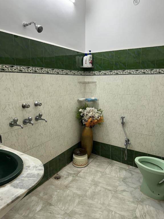 Apartment Himmat Ganj