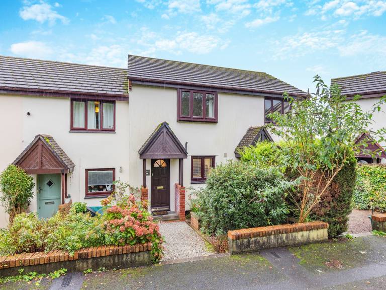 Cottage with grill & garden | River view in Wadebridge