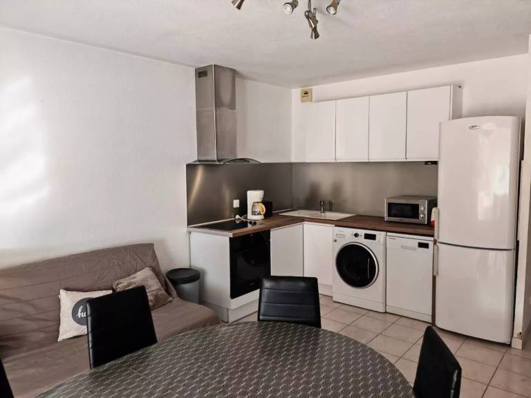 Apartment with 2 rooms for 6 persons in Canet-en-Roussillon