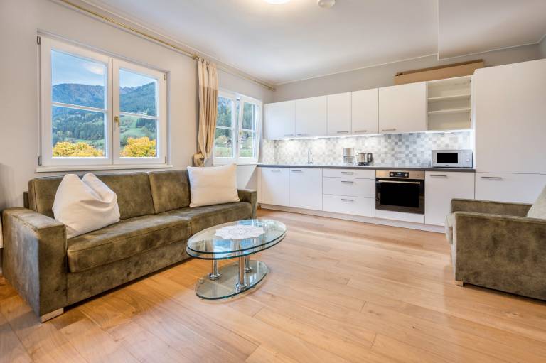 Apartment 'Alpen Living - 2nd Floor' with Mountain View, Whirlpool & Wi-Fi — photo 2