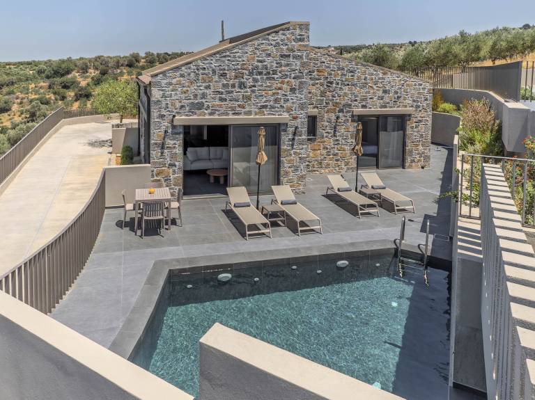 Beautiful villa with barbecue & private pool | Pets are welcome in Rethymno