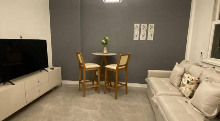 Rental apartment | Close to Fort Copacabana | Close to the beach | Pets are welcome in Leme