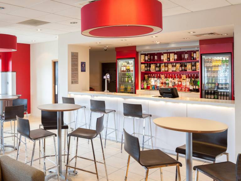 Travelodge Maidstone Central — photo 3